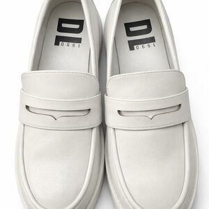 Dirty Laundry Cream Men's Loafers